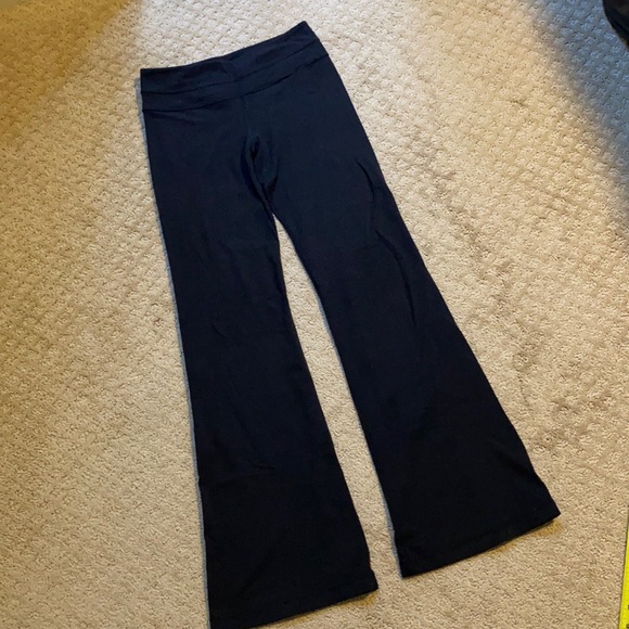 Lululemon Bootcut Leggings 6r 